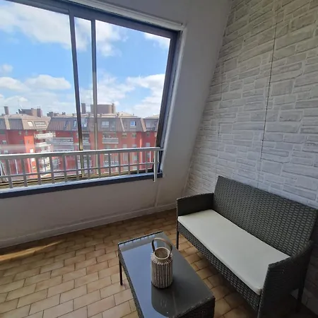 Luna Vicino M2 E Forum Apartment Assago